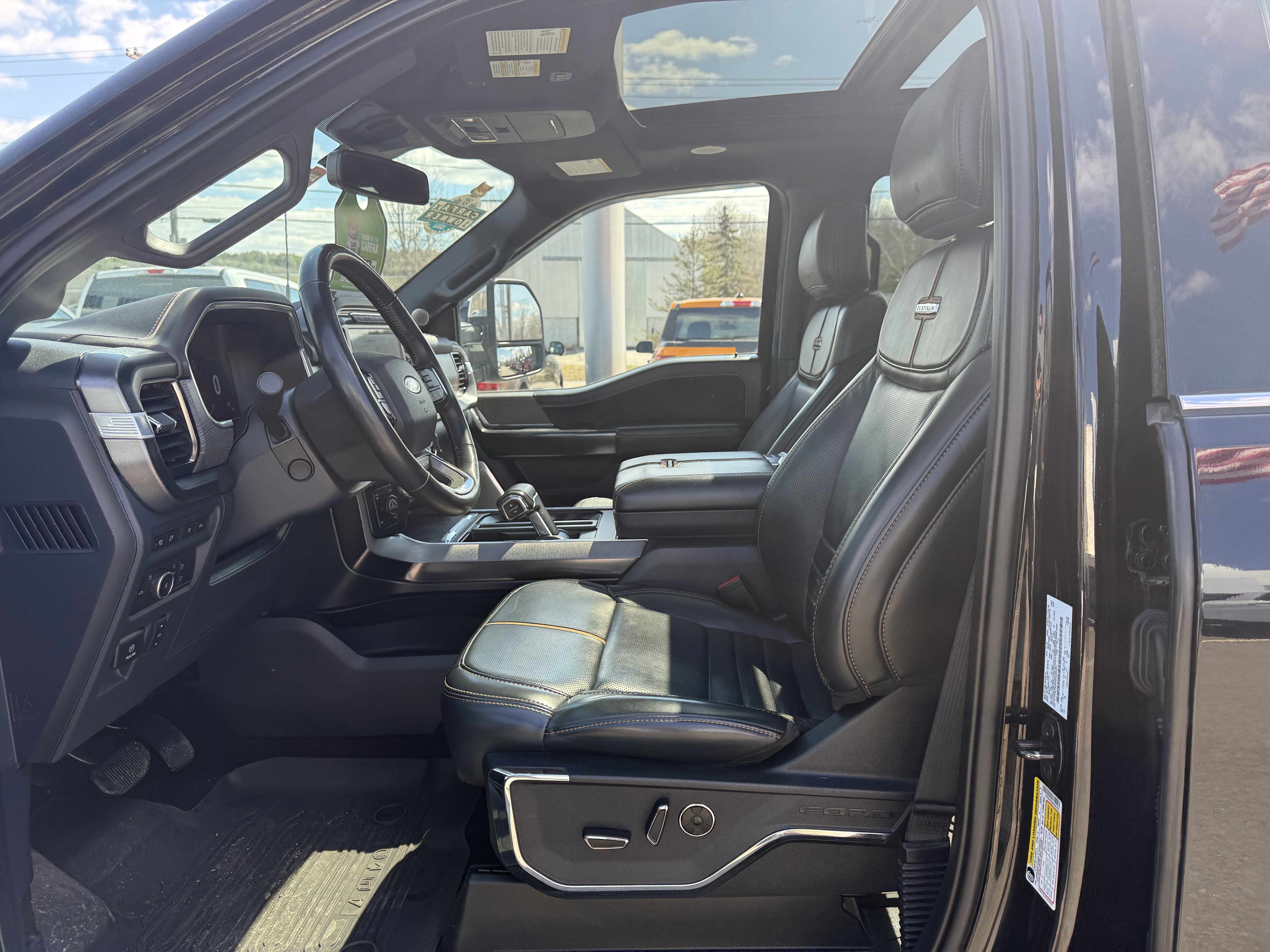 Used 2022 Agate Black Metal Ford Platinum image 12