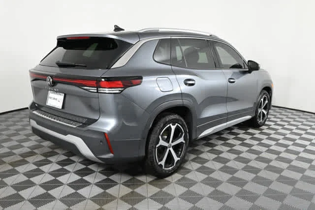 New 2026 Platinum Gray Metallic Volkswagen SE image 12