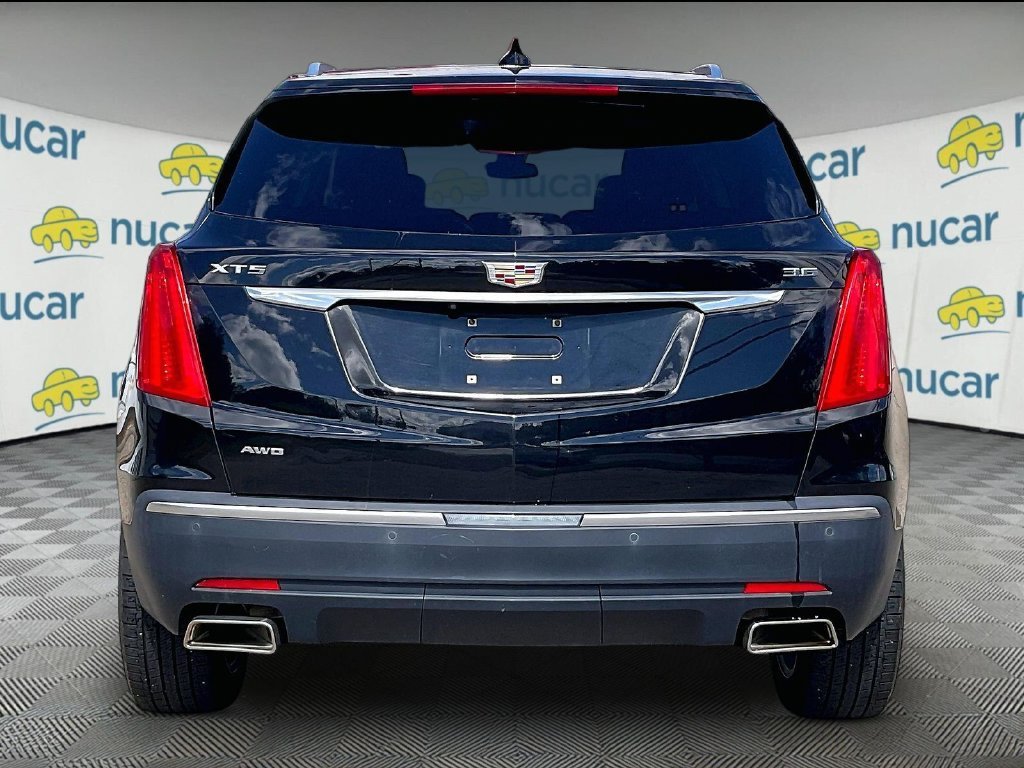 Used 2018 Stellar Black Metallic Cadillac Premium Luxury image 5