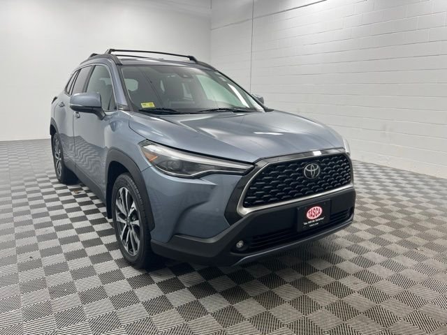 2022 Toyota Corolla Cross XLE