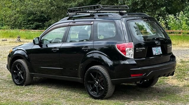 Used 2013 Obsidian Black Pearl Subaru 2.5X image 7