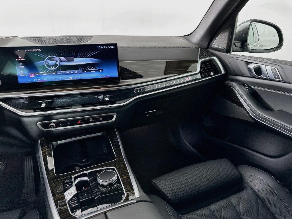 2026 BMW X5 40i - Photo 24