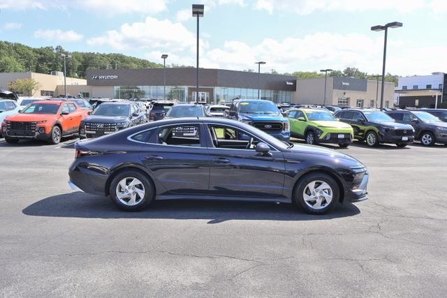2026 Hyundai Sonata SE - Photo 8