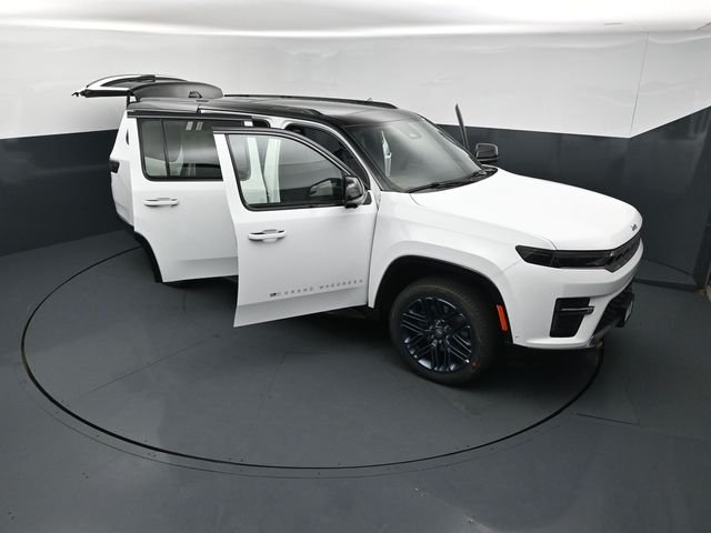 New 2026 White Jeep 85th Anniversary Edition image 28