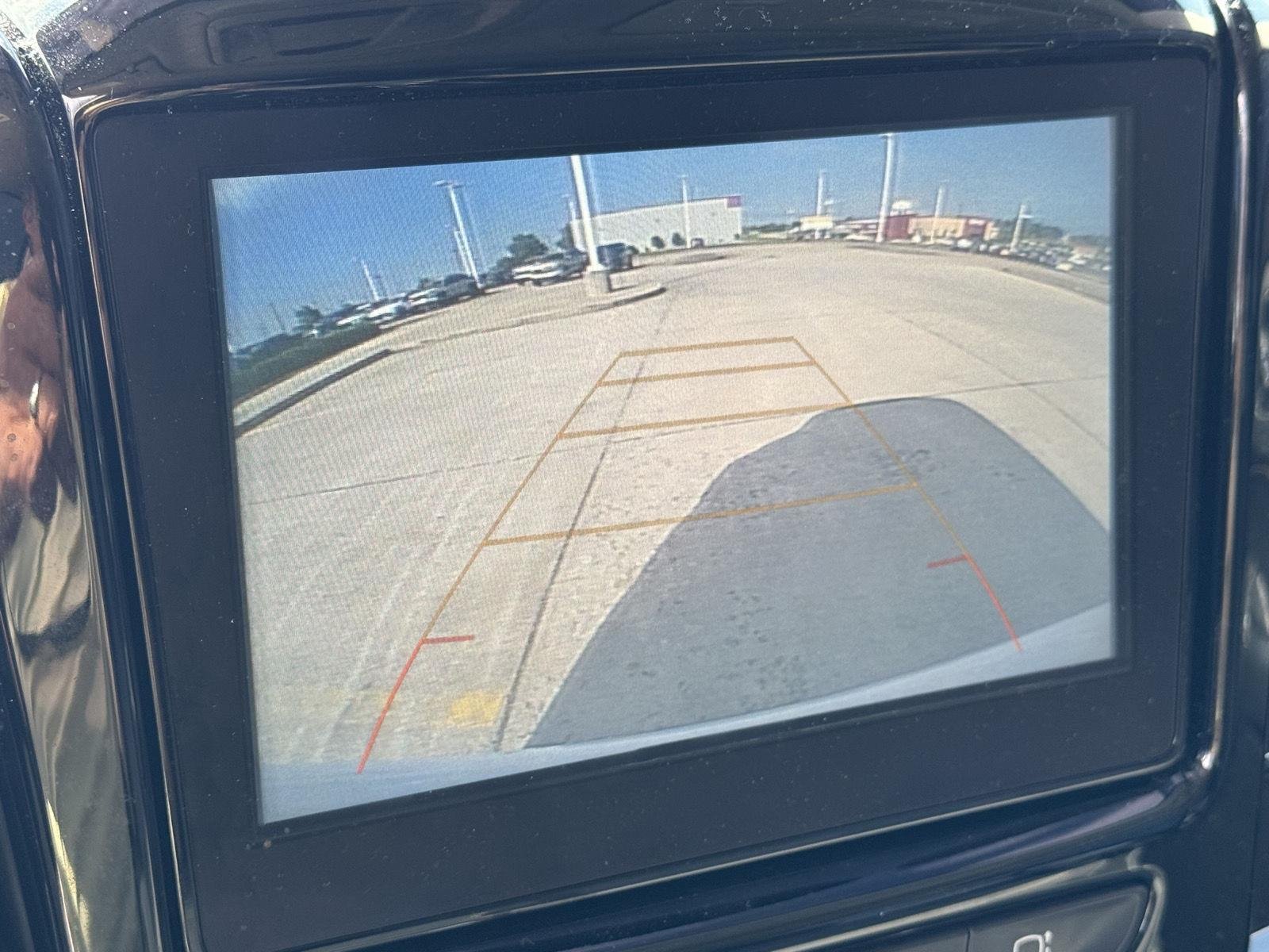 2019 Chevrolet Traverse 1LT - Photo 18