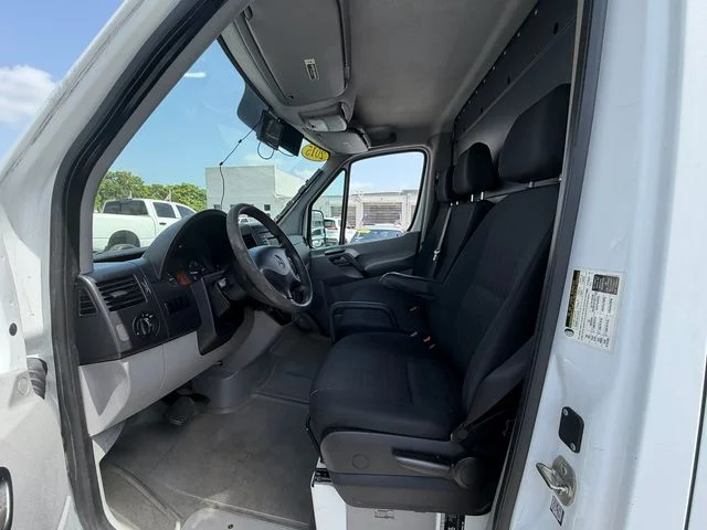 Used 2015 White Mercedes-Benz Cargo 144 WB image 9