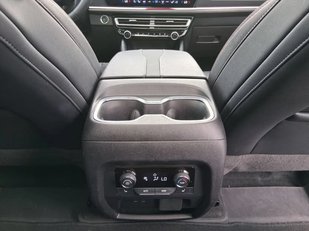 Used 2024 Mosaic Black Metallic Chevrolet RS image 27