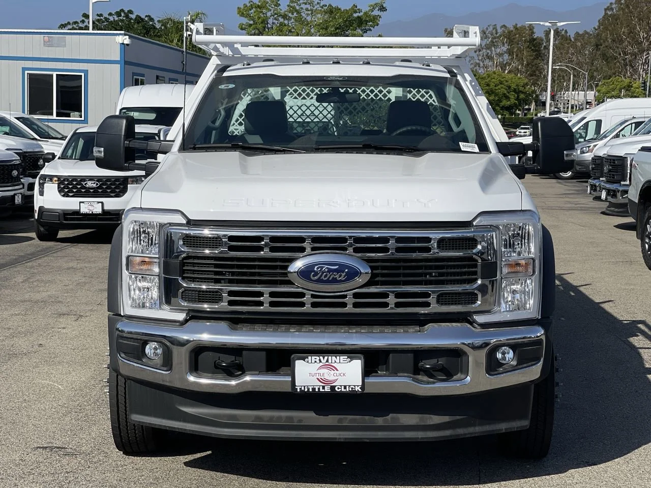 New 2025 Oxford White Ford XL image 2