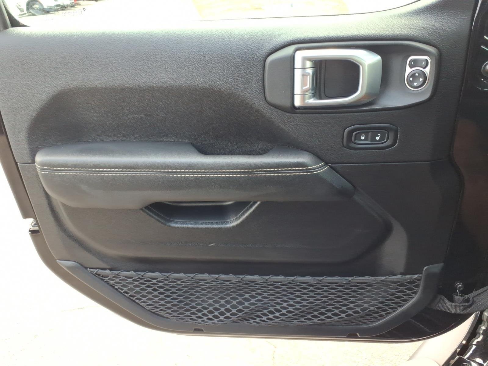 Used 2021 Black Clearcoat Jeep Rubicon image 29