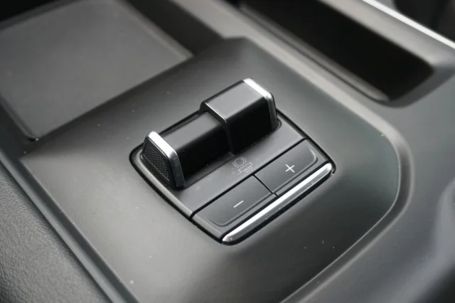 Used 2024  GMC Denali image 40