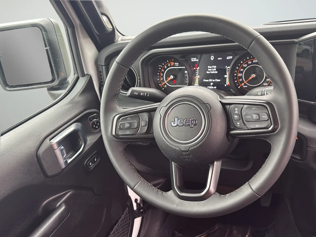 Used 2026 White Jeep Mojave image 34