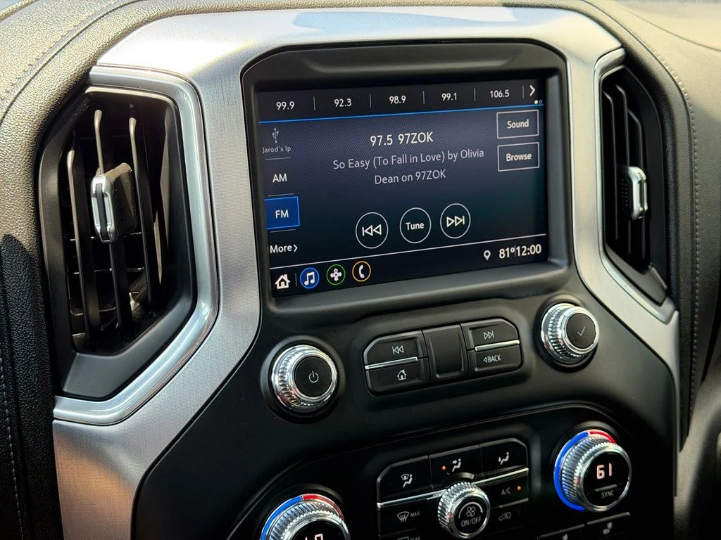 Used 2021 Blue GMC SLE image 10