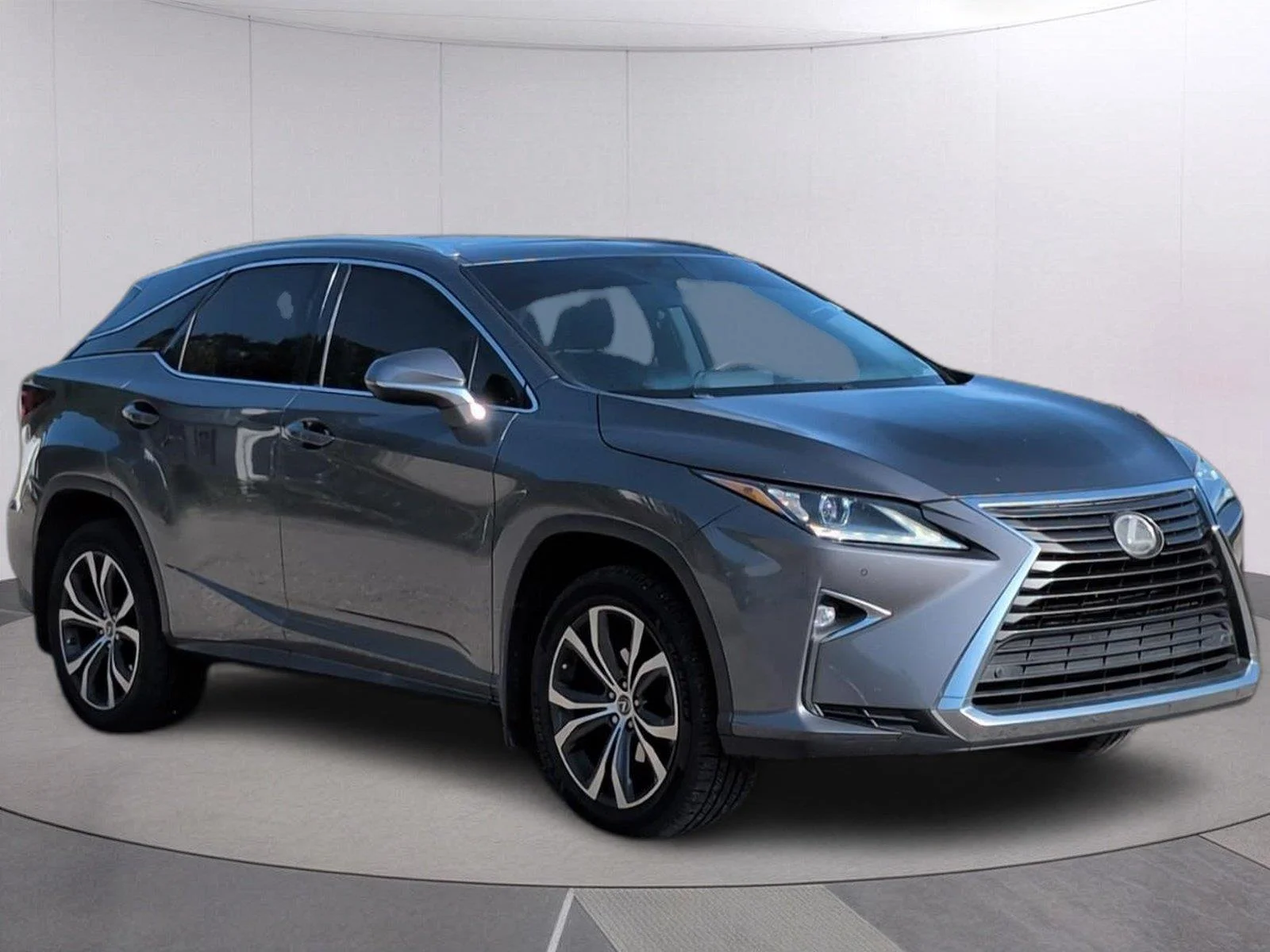 Used 2019 Nebula Gray Pearl Lexus F Sport image 9