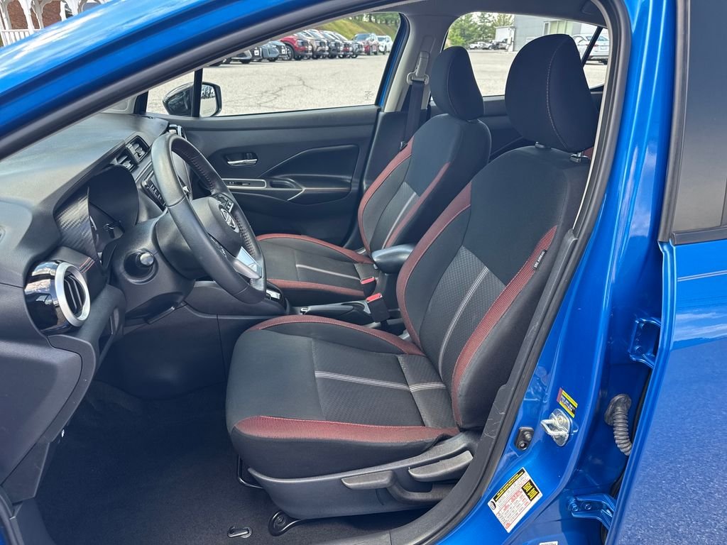 Used 2024 Blue Nissan 1.6 SR image 10
