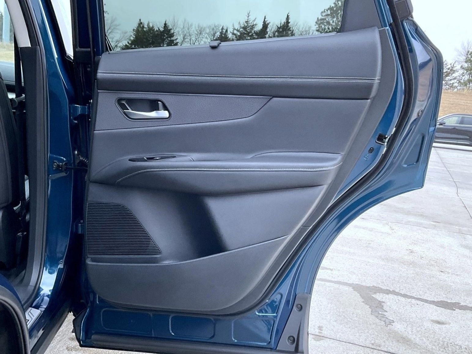 New 2026 Aurora Blue Pearl Metallic Nissan Platinum image 18