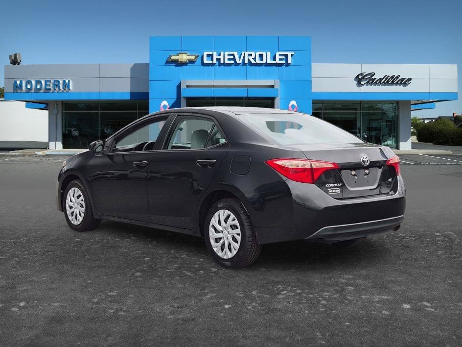 Used 2018  Toyota L image 3