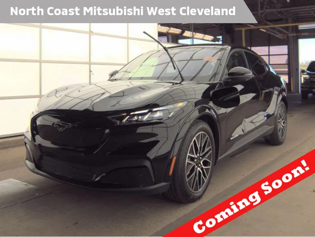 2025 Ford Mustang-Mach-e Premium's photo
