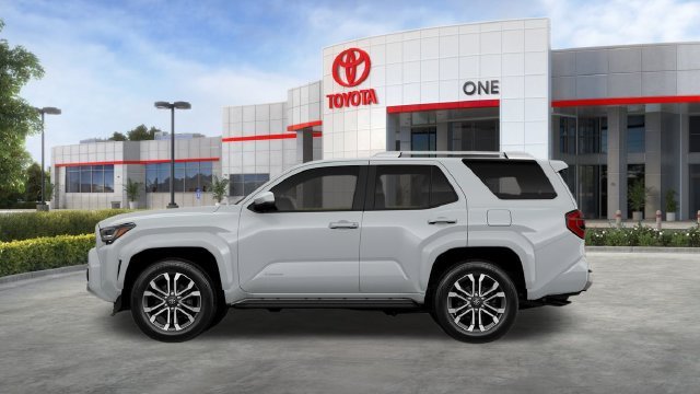 New 2026 Wind Chill Pearl <sup>1</sup> Toyota  Limited image 7