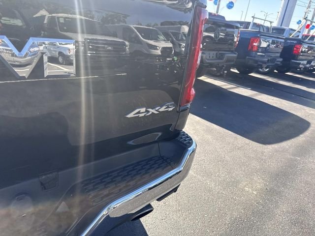 Used 2025 Diamond Black Ram Laramie image 7