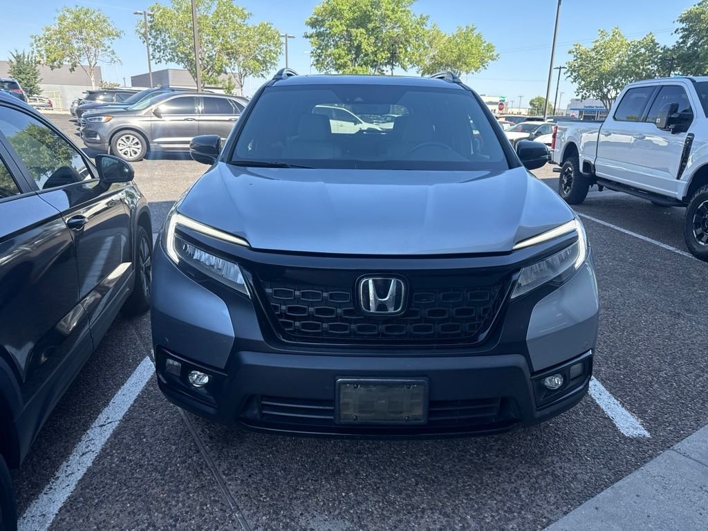 Used 2019 Gray Honda Elite image 3