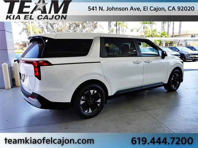 New 2026 White Kia LXS image 9