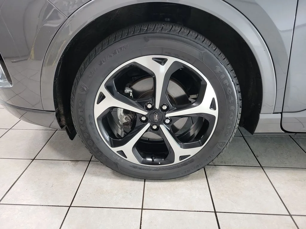 Used 2023 Gray Ford ST-Line Elite image 46