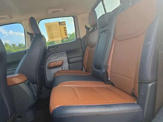 Used 2022 Green Ford Lariat image 14