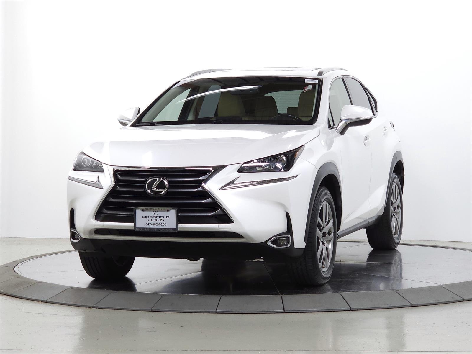 Used 2016 White Lexus PREMIUM image 3