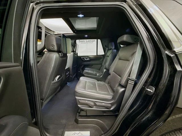 Used 2021 Black Chevrolet High Country image 26