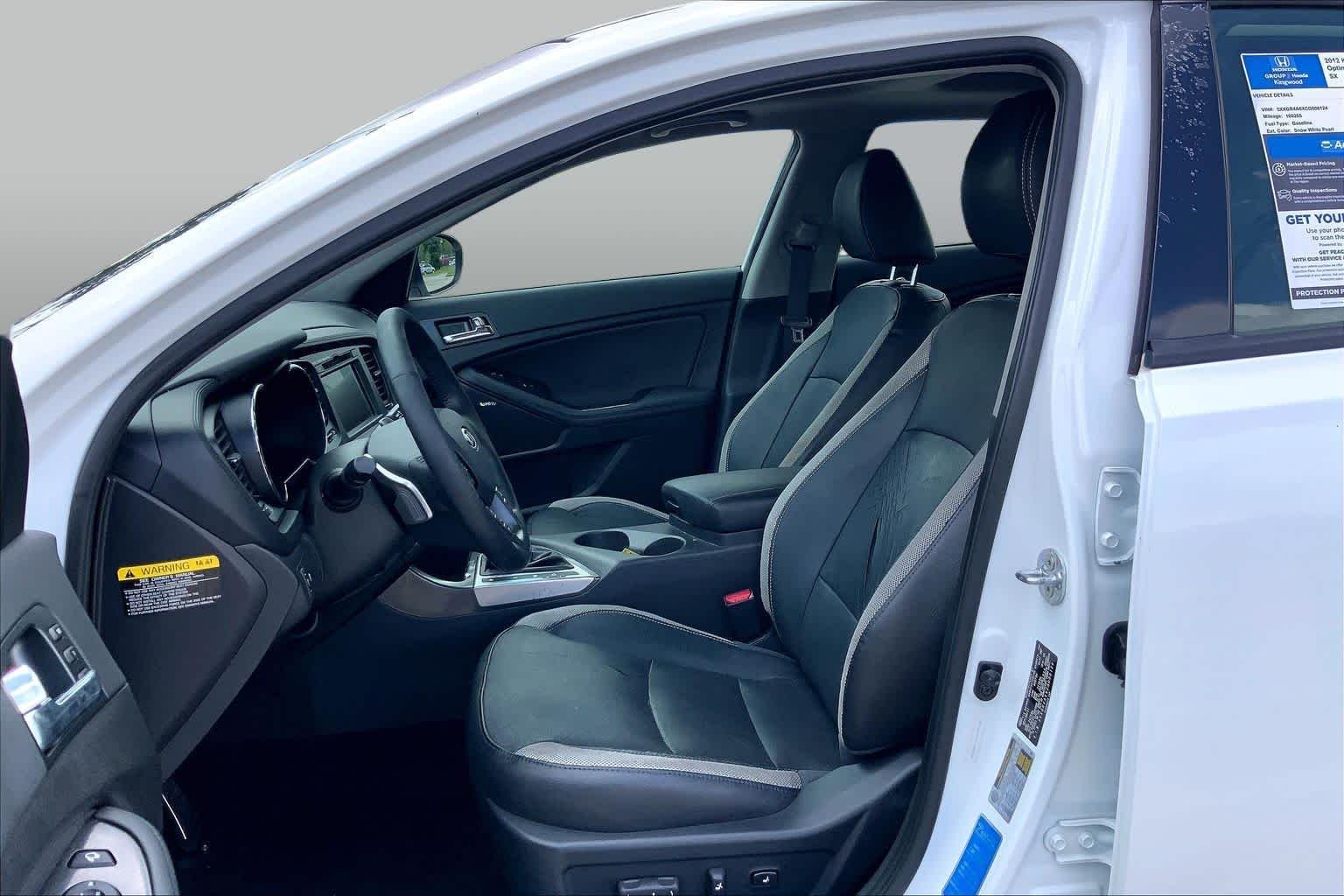 Used 2012 Snow White Pearl Kia SX image 6