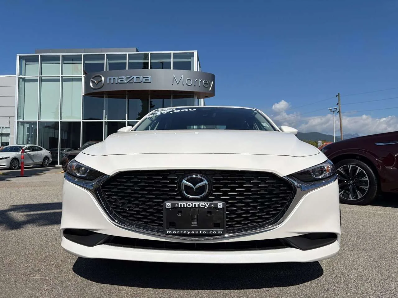 Used 2025  Mazda GS image 2