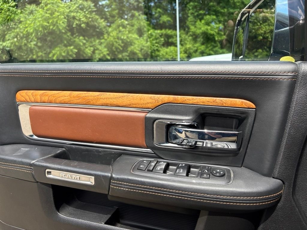 Used 2018 Black Ram Laramie Longhorn image 16