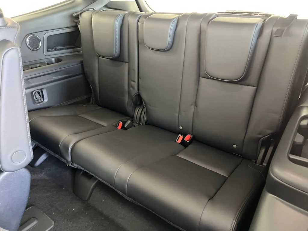 New 2026 ICE SILVER METALLIC Subaru Onyx Edition Touring 7-Passenger image 39