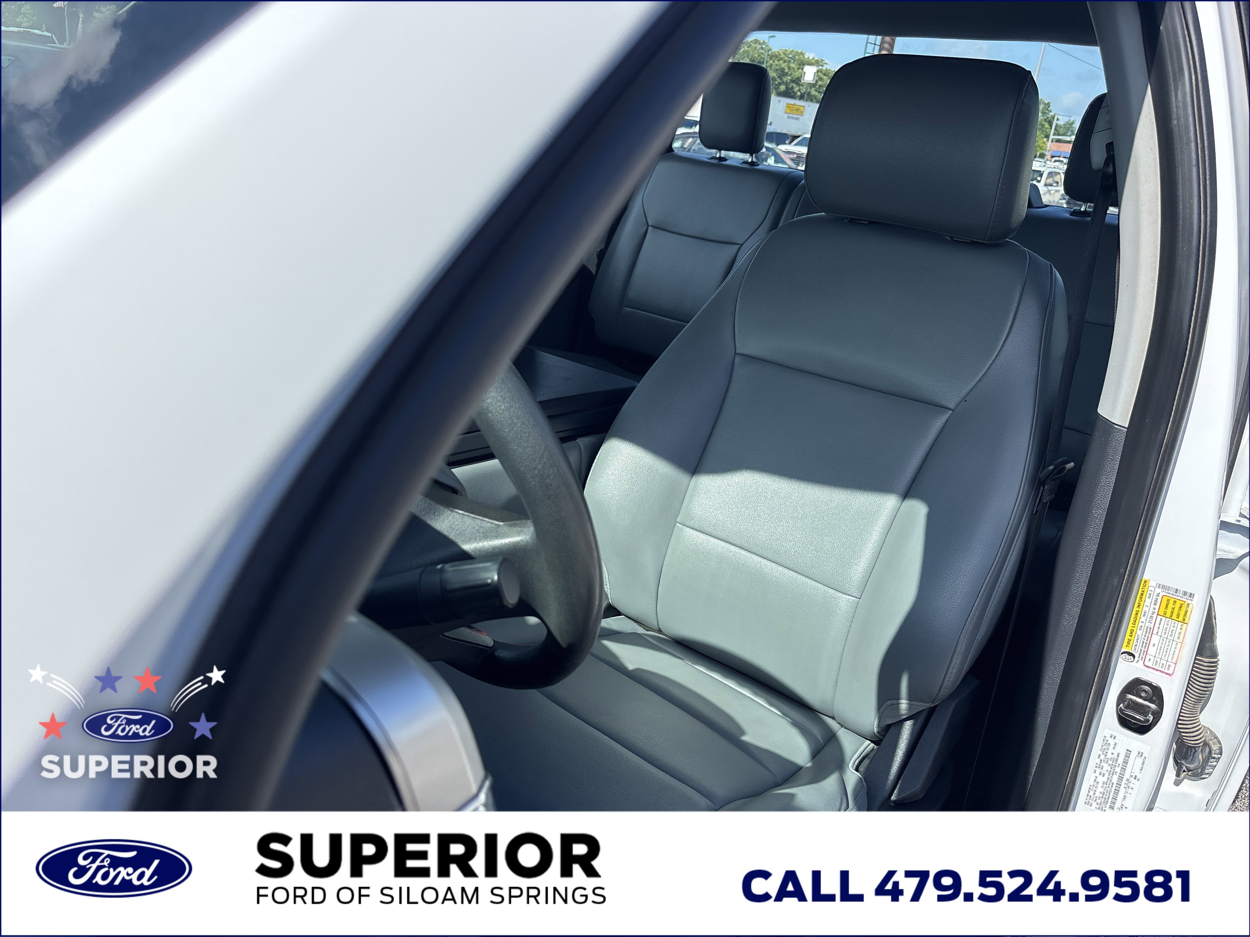 Used 2023 Oxford White Ford XL Crew Cab 4WD image 18