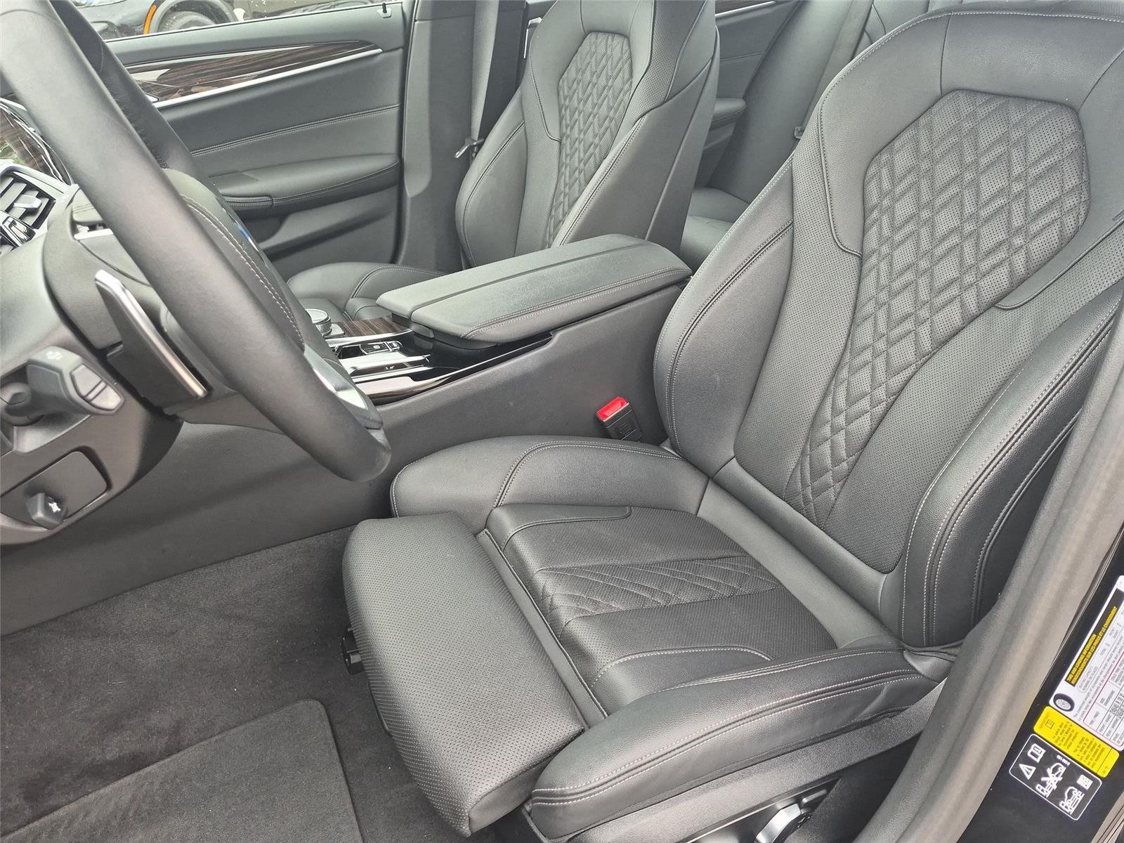 Used 2023 Black Sapphire Metallic BMW xDrive image 18
