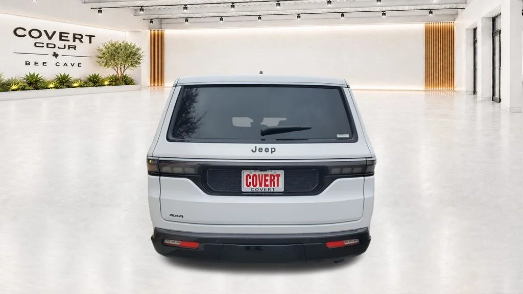 New 2026 Bright White Clear-Coat Exterior Paint Jeep  image 9