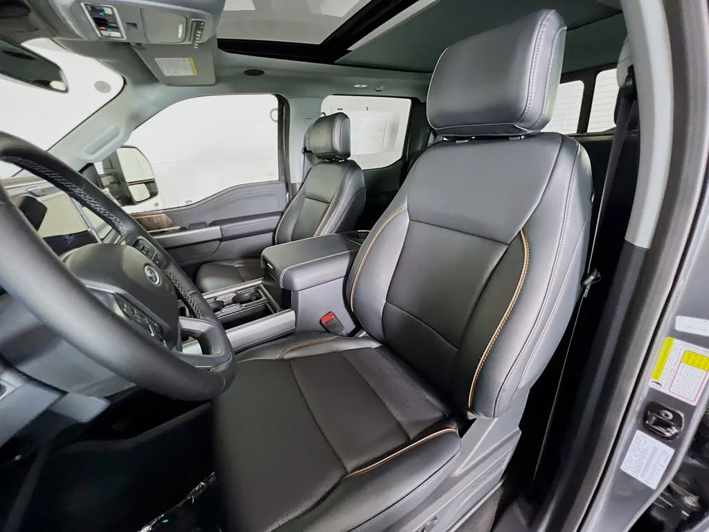 New 2026 Carbonized Gray Metallic Ford Lariat image 25