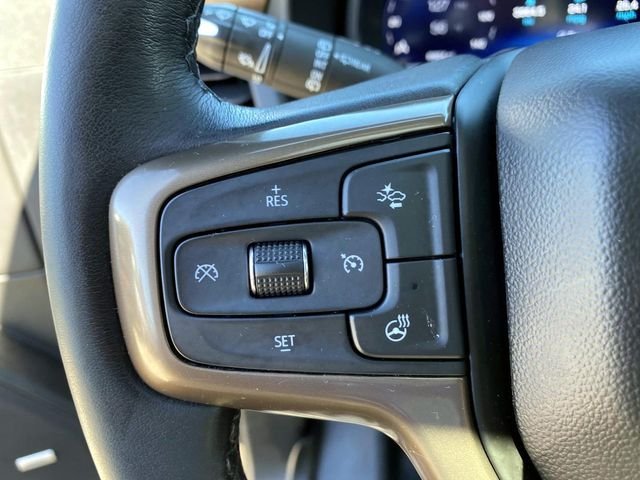 Used 2022 Black Chevrolet High Country image 21