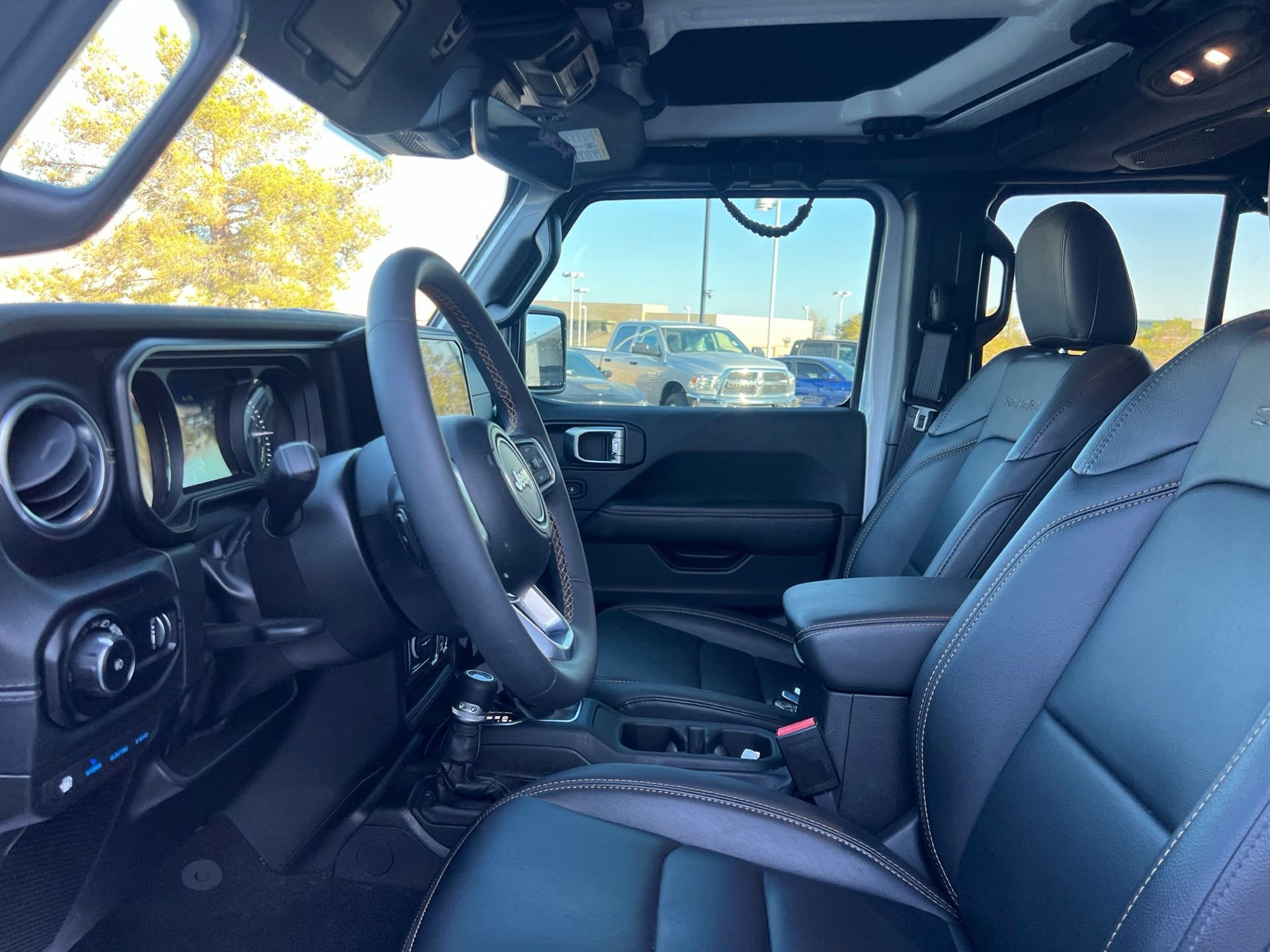 Used 2024 Silver Jeep Sahara 4xe image 28