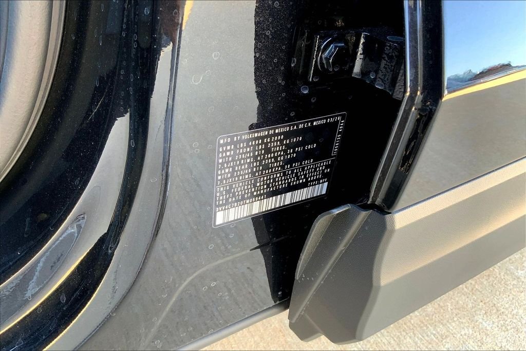 New 2026 Black Volkswagen 1.5T SEL image 8