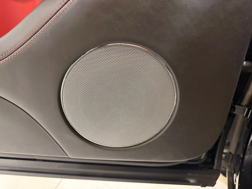 Used 2018  Bentley W12 image 34