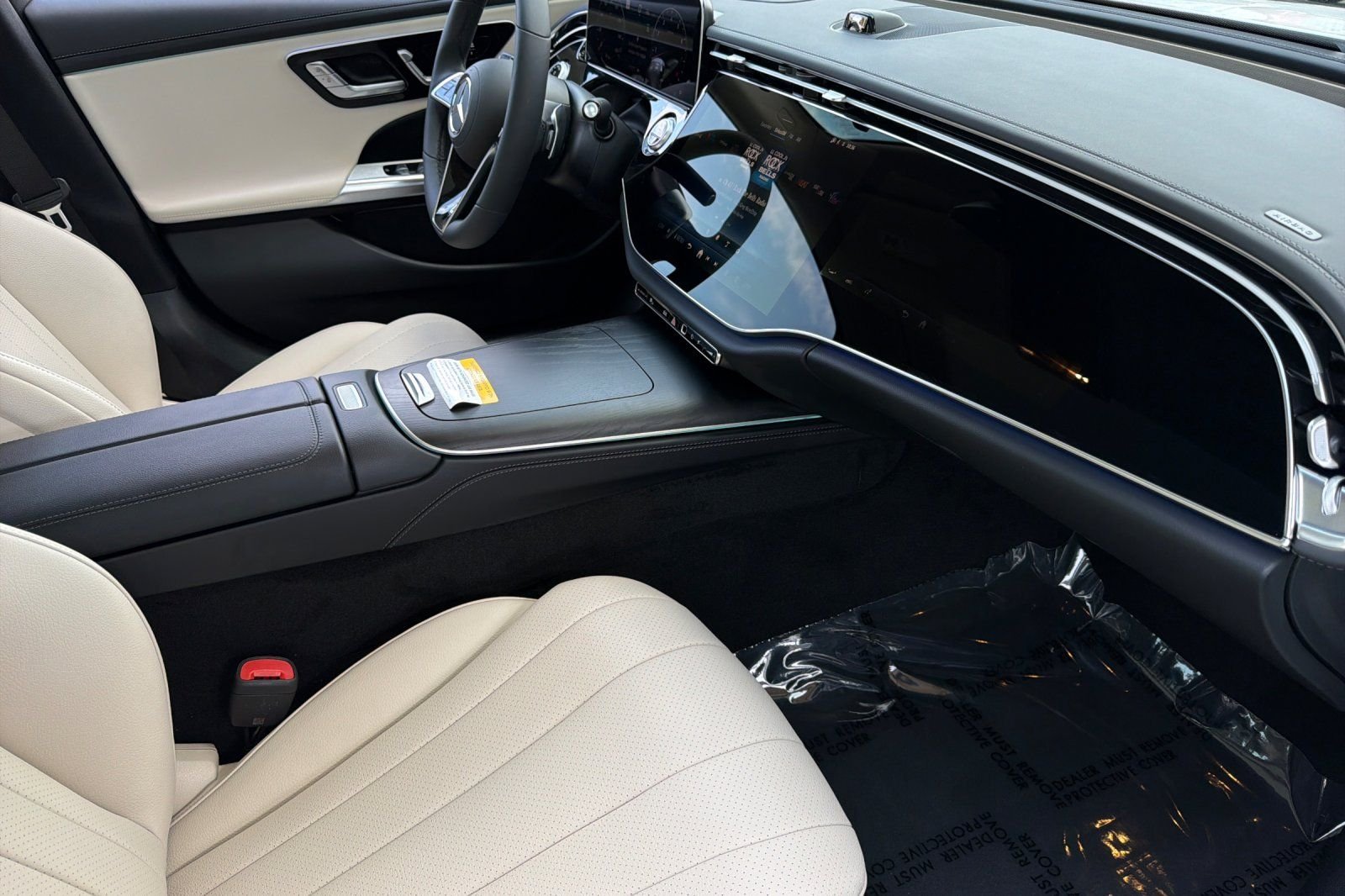New 2026 Polar White Mercedes-Benz E 350 image 17