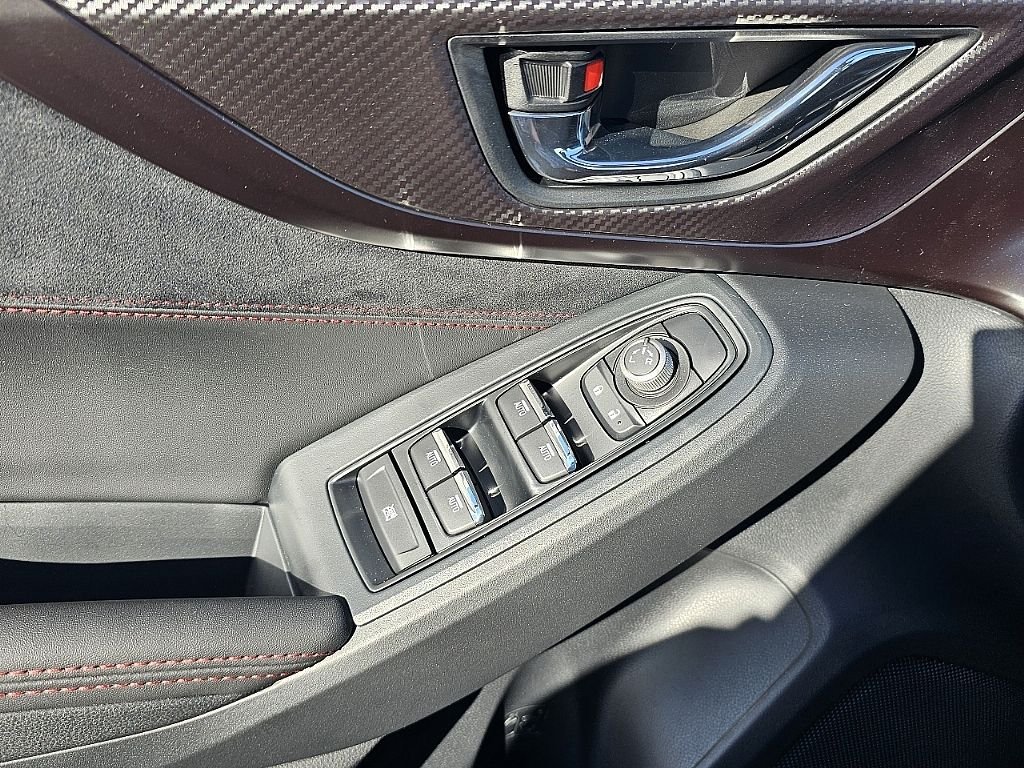 Used 2025 Silver Subaru Limited image 25