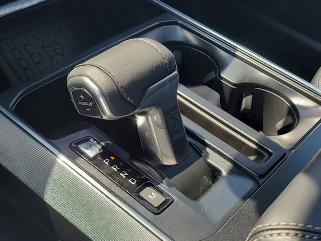 New 2026 Black Metallic Ford Platinum image 27