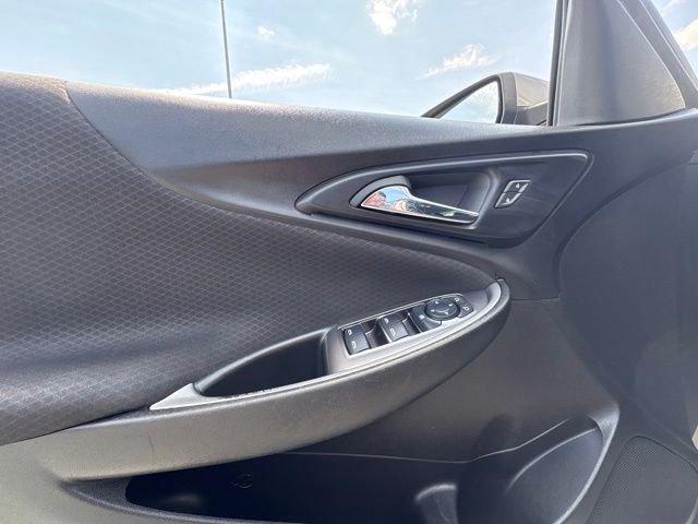 Used 2023 Gray Chevrolet LT image 11