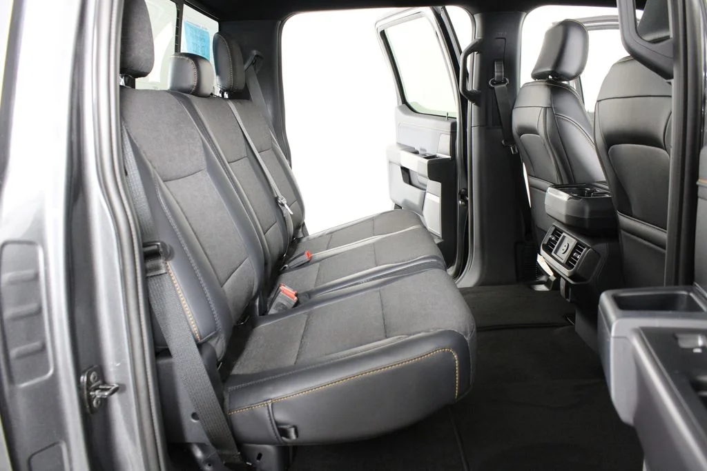 New 2026 Carbonized Gray Metallic Ford Tremor image 12