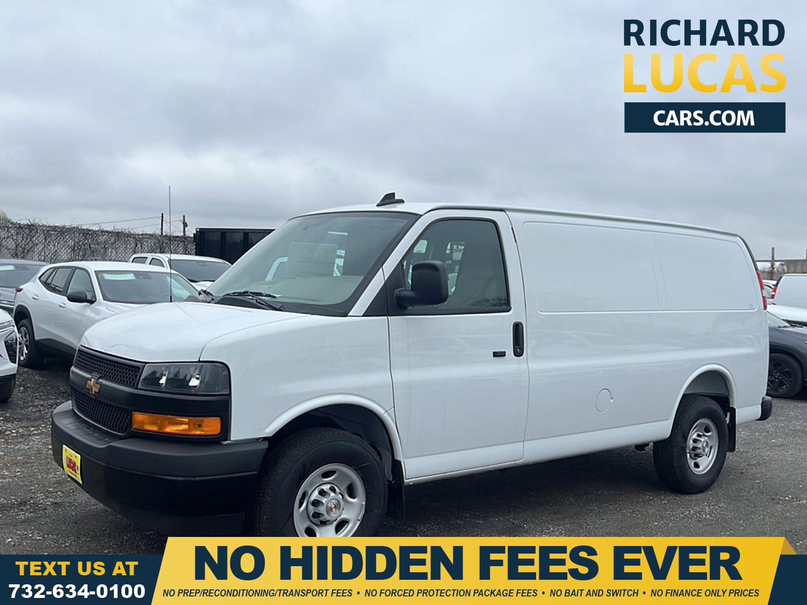2025 Chevrolet Express 2500 Work Van HD's photo