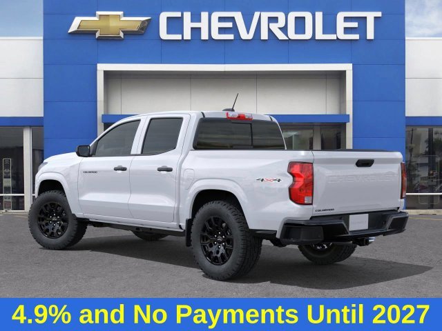 New 2026 Summit White Chevrolet WT image 4