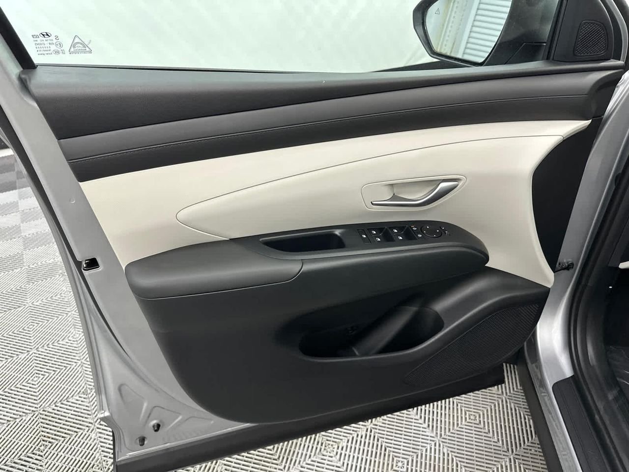 New 2026 Shimmering Silver Hyundai SEL FWD image 11