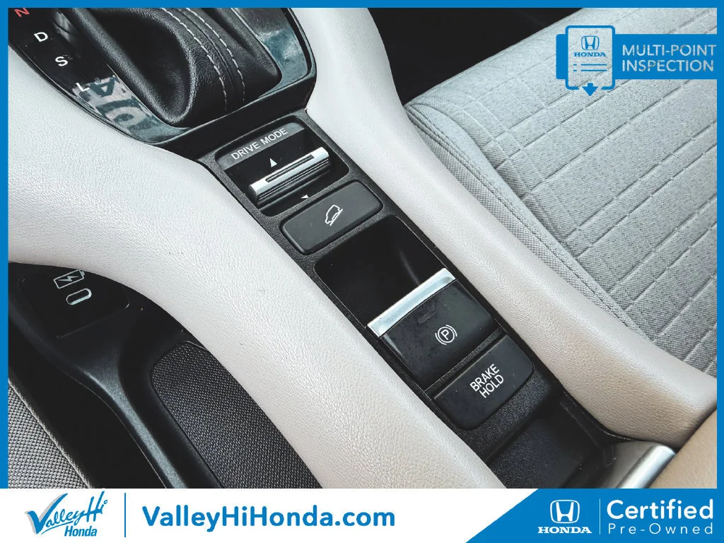 Certified Used 2025 Lunar Silver Metallic Honda AWD LX image 61